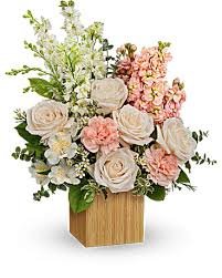 More Adored Bouquet DELUXE